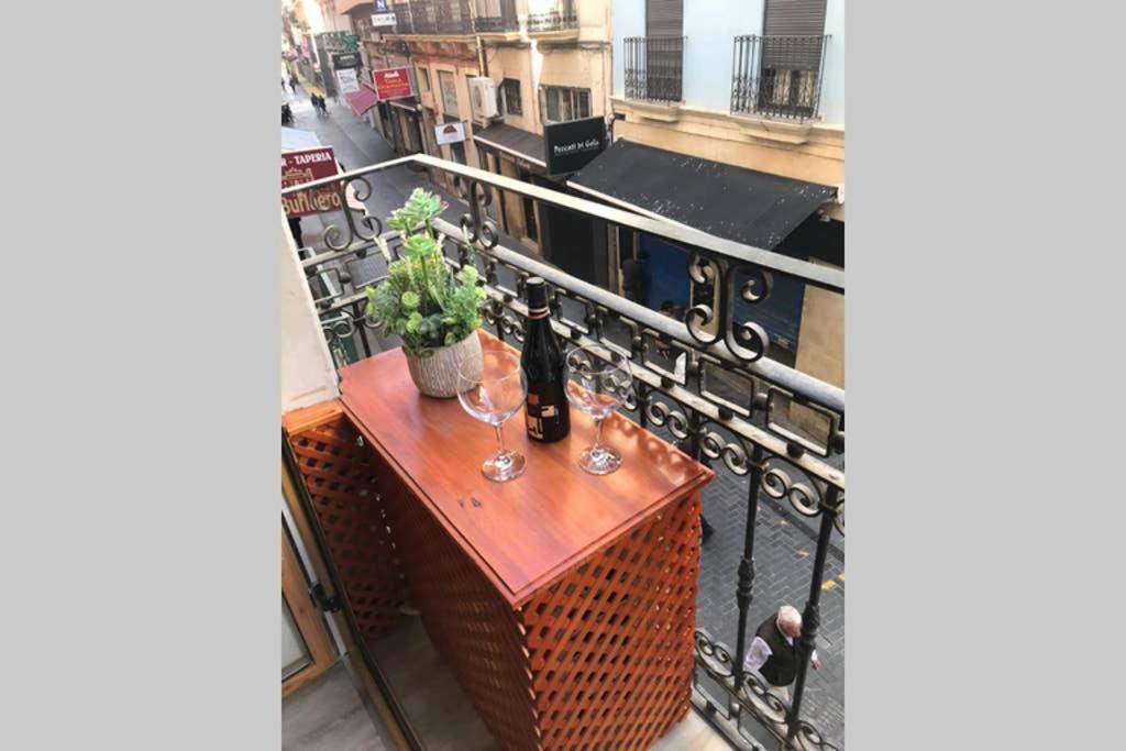 אליקאנטה Apartamento De Diseno Centrico A 5 Min De Playa מראה חיצוני תמונה