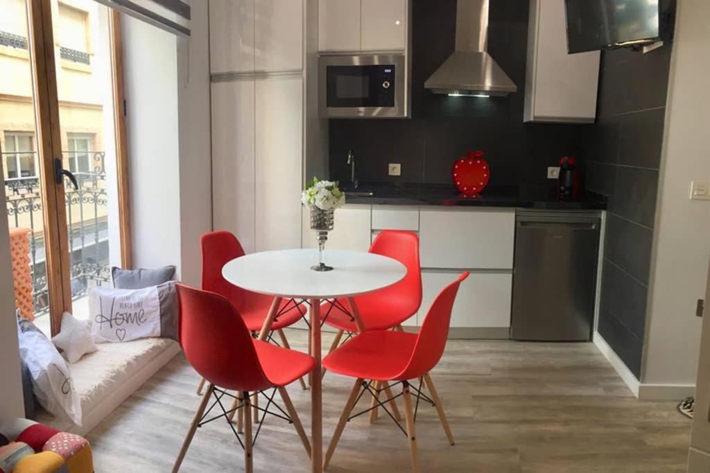 אליקאנטה Apartamento De Diseno Centrico A 5 Min De Playa מראה חיצוני תמונה